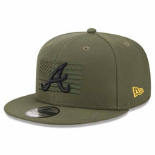 Load image into Gallery viewer, Atlanta Braves New Era MLB 9FIFTY 950 Snapback Cap Hat Olive Green Crown/Visor Black Logo With America Flag (2023 Armed Forces Day)