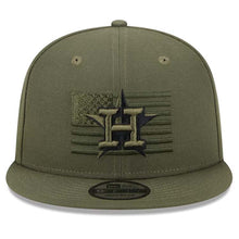 Load image into Gallery viewer, Houston Astros New Era MLB 9FIFTY 950 Snapback Cap Hat Olive Green Crown/Visor Black/Green Logo (2023 Armed Forces Day)