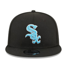 Load image into Gallery viewer, Chicago White Sox New Era MLB 9FIFTY 950 Snapback Cap Hat Black Crown/Visor Sky Blue/White Logo Father's Day 2023 Side Patch Sky Blue UV