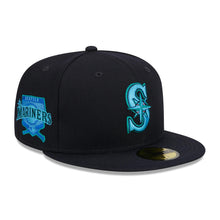 Load image into Gallery viewer, Seattle Mariners New Era MLB 9FIFTY 950 Snapback Cap Hat Navy Crown/Visor Sky Blue/Teal Logo Father's Day 2023 Side Patch Sky Blue UV