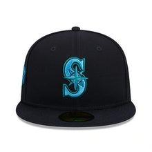 Load image into Gallery viewer, Seattle Mariners New Era MLB 9FIFTY 950 Snapback Cap Hat Navy Crown/Visor Sky Blue/Teal Logo Father's Day 2023 Side Patch Sky Blue UV
