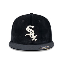 Load image into Gallery viewer, Chicago White Sox New Era MLB 59FIFTY 5950 Fitted Velvet Visor Clip Cap Hat Black Crown/Visor White Logo