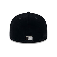 Load image into Gallery viewer, Chicago White Sox New Era MLB 59FIFTY 5950 Fitted Velvet Visor Clip Cap Hat Black Crown/Visor White Logo