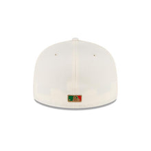 Load image into Gallery viewer, San Francisco Giants New Era MLB 59FIFTY 5950 Fitted Cap Hat White Crown/Visor Re/Green Script Logo 60th Anniversary Side Patch (City Flag)