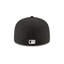 Load image into Gallery viewer, Chicago White Sox New Era MLB 59FIFTY 5950 Fitted Cap Hat Team Color Black Crown/Visor White Logo