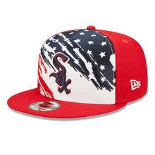 Load image into Gallery viewer, Chicago White Sox New Era MLB 9FIFTY 950 Snapback Cap Hat White/Red Crown Red Visor Navy/Red Logo (2022 4th of July)