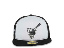 Load image into Gallery viewer, San Diego Padres New Era MLB 59FIFTY 5950 Fitted Cap Hat White/Black Crown Metallic Black Visor Black Swinging Friar Logo 1998 World Series Side Patch