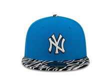 Load image into Gallery viewer, New York Yankees New Era MLB 59FIFTY 5950 Fitted Cap Hat Blue Crown Zebra Print Visor White/Black Logo