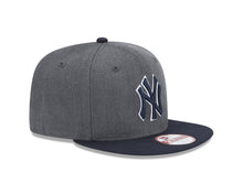 Load image into Gallery viewer, New York Yankees New Era MLB 9FIFTY 950 Snapback Cap Hat Heather Dark Gray Crown Navy Visor Navy/White Logo