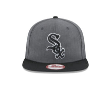 Load image into Gallery viewer, Chicago White Sox New Era MLB 9FIFTY 950 Snapback Cap Hat Heather Dark Gray Crown Black Visor Team Color Black/White Logo