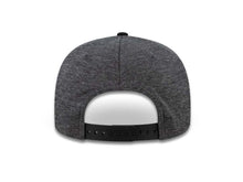 Load image into Gallery viewer, Chicago Cubs New Era MLB 9FIFTY 950 Snapback Cap Hat Shadow Tech Dark Gray Crown Black Visor Black/White Logo