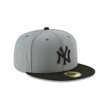 Load image into Gallery viewer, New York Yankees New Era MLB 59FIFTY 5950 Fitted Cap Hat Dark Gray Crown Black Visor Black Logo