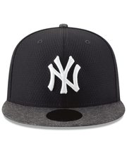Load image into Gallery viewer, (Youth/Adult) New York Yankees New Era MLB 59FIFTY 5950 Fitted Cap Hat Navy Crown Dark Gray Visor White Logo Batting Practice 2019