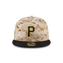 Load image into Gallery viewer, Pittsburgh Pirates New Era MLB 59FIFTY 5950 Fitted Cap Hat Camo Digital Crown Black Visor Black/Yellow Logo