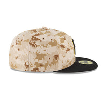 Load image into Gallery viewer, Pittsburgh Pirates New Era MLB 59FIFTY 5950 Fitted Cap Hat Camo Digital Crown Black Visor Black/Yellow Logo