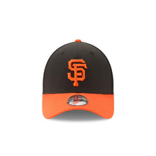 Load image into Gallery viewer, San Francisco Giants New Era MLB 39THIRTY 3930 Flexfit Cap Hat Black Crown Orange Visor Orange Logo