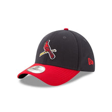 Load image into Gallery viewer, New Era 39THIRTY 3930 Flexfit Cap Hat Navy Crown Red Visor Team Color "Bird" Logo
