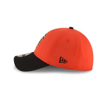 Load image into Gallery viewer, San Francisco Giants New Era MLB 39THIRTY 3930 Flexfit Cap Hat Orange Crown Black Visor Black/Gold Logo