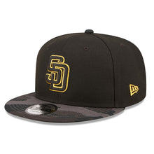 Load image into Gallery viewer, San Diego Padres New Era MLB 9FIFTY 950 Snapback Cap Hat Black Crown Black Camo Visor Black/Yellow Logo Dark Gray UV
