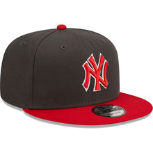 Load image into Gallery viewer, New York Yankees New Era MLB 9FIFTY 950 Snapback Cap Hat Dark Gray Crown Red Visor Red/White Logo (2-Tone Color Pack)
