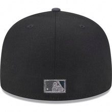 Load image into Gallery viewer, Toronto Blue Jays New Era MLB 59FIFTY 5950 Fitted Cap Hat Black Crown Dark Gray Visor Gray Logo (Planetary)