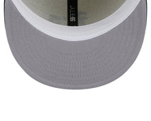 Load image into Gallery viewer, Oakland A's Athletics New Era MLB 59FIFTY 5950 Fitted Cap Hat Cream Crown Green Visor Green Logo 1989 World Series Side Patch