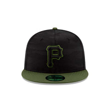 Load image into Gallery viewer, (Youth) Pittsburgh Pirates New Era MLB 59FIFTY 5950 Kids Fitted Cap Hat Black Camo Crown Olive Green Visor Black/Olive Logo