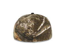 Load image into Gallery viewer, Atlanta Braves New Era MLB 59FIFTY 5950 Fitted Cap Hat Real Tree Edge Camo Crown Black Visor Glow White Logo Batterman Batty Side Patch Gray UV