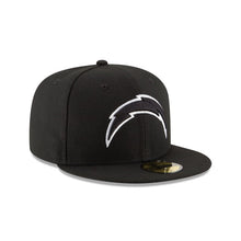 Load image into Gallery viewer, Los Angeles Chargers New Era NFL 59FIFTY 5950 Fitted Cap Hat Black Crown/Visor Black/White Logo