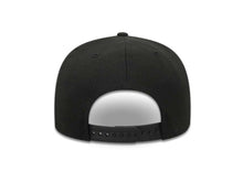 Load image into Gallery viewer, New England Patriots New Era NFL 9FIFTY 950 Snapback Cap Hat Black Crown/Visor Gray/Black Logo