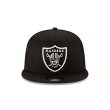 Load image into Gallery viewer, Las Vegas Raiders New Era NFL 9FIFTY 950 Snapback Cap Hat Black Crown/Visor Black/White Logo