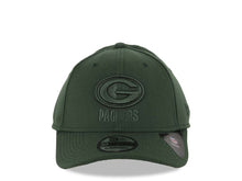 Load image into Gallery viewer, Green Bay Packers New Era NFL 39THIRTY 3930 Flexfit Cap Hat Green Crown/Visor Green Logo