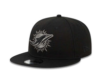 Load image into Gallery viewer, Miami Dolphins New Era NFL 9FIFTY 950 Snapback Cap Hat Black Crown/Visor Dark Gray/Black Logo