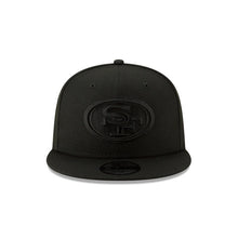 Load image into Gallery viewer, San Francisco 49ers New Era 9FIFTY 950 Snapback Cap Hat Black Crown/Visor Black Logo