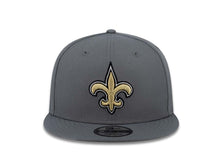 Load image into Gallery viewer, New Orleans Saints New Era NFL 9FIFTY 950 Snapback Cap Hat Dark Gray Crown/Visor Team Color Logo