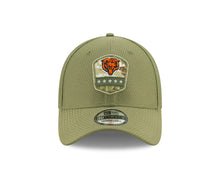 Load image into Gallery viewer, Chicago Bears New Era NFL 39THIRTY 3930 Flexfit 2019 Salute To Service Cap Hat Olive Crown/Visor Team Color Logo