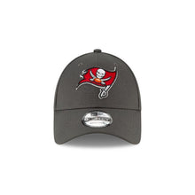 Load image into Gallery viewer, Tampa Bay Buccaneers New Era NFL 9FORTY 940 Adjustable Cap Hat Dark Gray Crown/Visor Team color Logo