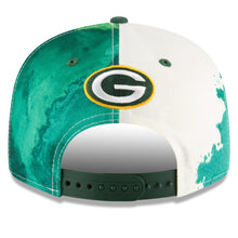 Load image into Gallery viewer, Green Bay Packers New Era 9FIFTY 950 Snapback Cap Hat Green/White Crown Green Visor Team Color Logo (2022 Sideline Ink)
