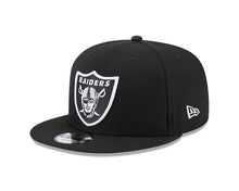 Load image into Gallery viewer, Las Vegas Raiders New Era 9FIFTY 950 Snapback Cap Hat Black Crown/Visor Team Color Logo (Icon)