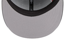 Load image into Gallery viewer, Las Vegas Raiders New Era 9FIFTY 950 Snapback Cap Hat Black Crown/Visor Team Color Logo (Icon)