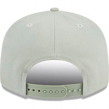 Load image into Gallery viewer, (Youth) Las Vegas Raiders New Era NFL 9FIFTY 950 Kid Snapback Cap Hat Gray Crown/Visor Gray Logo (Color Pack)