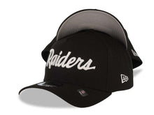 Load image into Gallery viewer, Las Vegas Raiders New Era 9FORTY 940 Adjustable A-Frame Cap Hat Black Crown/Visor White Script Logo Gray UV

