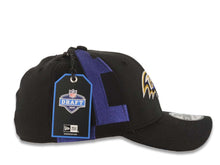 Load image into Gallery viewer, Baltimore Ravens New Era NFL 39THIRTY 3930 Flexfit 2019 Draft Cap Hat Black/Purple Crown Black Visor Team Color Logo