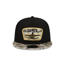 Load image into Gallery viewer, New Orleans Saints New Era NFL 9FIFTY 950 Snapback 2021 Salute To Service Cap Hat Mesh Black Crown Camo Visor Patch Logo
