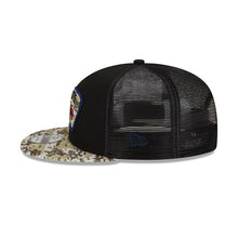 Load image into Gallery viewer, New England Patriots New Era NFL 9FIFTY 950 Snapback 2021 Salute To Service Cap Hat Mesh Black Crown Camo Visor Patch Logo