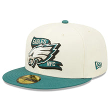 Load image into Gallery viewer, Philadelphia Eagles New Era NFL 59FIFTY 5950 Fitted Cap Hat Cream Crown Green Visor Team Color Logo (2022 Sideline)