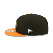 Load image into Gallery viewer, Denver Broncos New Era NFL 9FIFTY 950 Snapback Cap Hat Black Crown Orange Visor Camo Logo America Flag Side Patch (2022 Salute To Service)