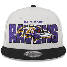 Load image into Gallery viewer, Baltimore Ravens New Era 59FIFTY 5950 Fitted Cap Hat Stone Crown Black Visor Team Color Logo (2023 Draft On Stage)
