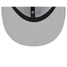 Load image into Gallery viewer, Baltimore Ravens New Era 59FIFTY 5950 Fitted Cap Hat Stone Crown Black Visor Team Color Logo (2023 Draft On Stage)