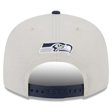 Load image into Gallery viewer, Seattle Seahawks New Era NFL 9FIFTY 950 Snapback Cap Hat Stone Crown Light Navy Blue Visor Team Color Logo (2023 Draft On Stage)